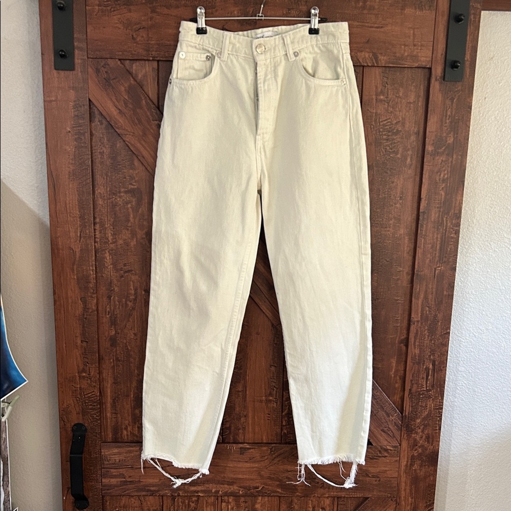 Zara Off-White High-Waist Straight Jeans
